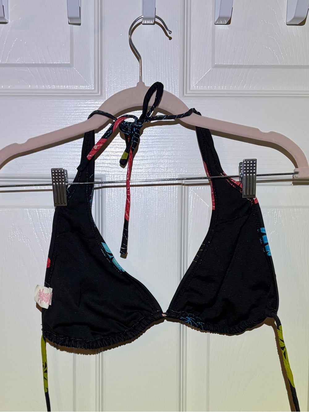 Xhilaration Black Vibrant Floral Triangle Top with Sequin Accents. Large - Picture 4 of 4